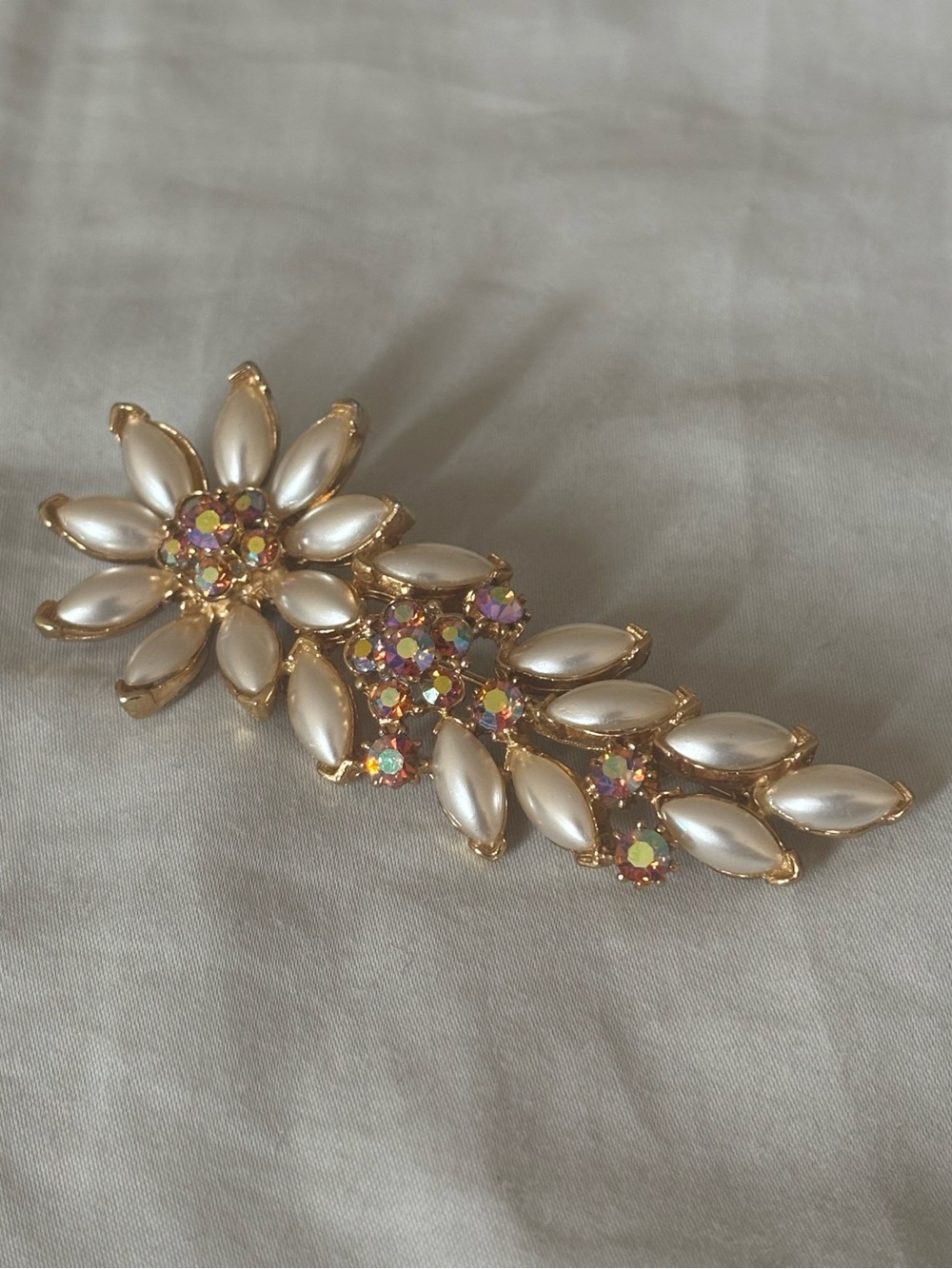 Vintage Florenza Floral Brooch